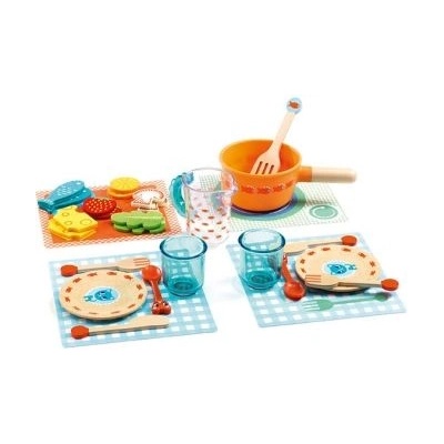 DJECO - Дървен сервиз за вечеря - Котенца (DJ06547)