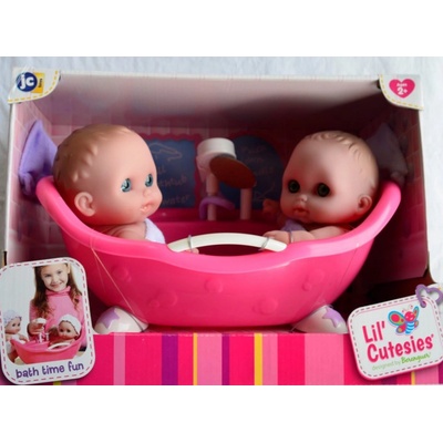 JC Toys Abbi a IIbbi ve vaně panenky