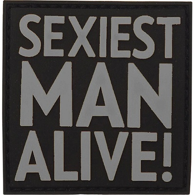Gumová nášivka 101 Inc nápis Sexiest Man Alive - čierna-sivá