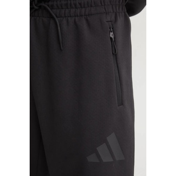 adidas Спортен панталон adidas ZNE в черно с принт JE7850 (JE7850)