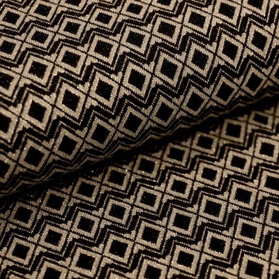 Úplet A0247 béžovo-čierne kosoštvorce, lurex, š.160
