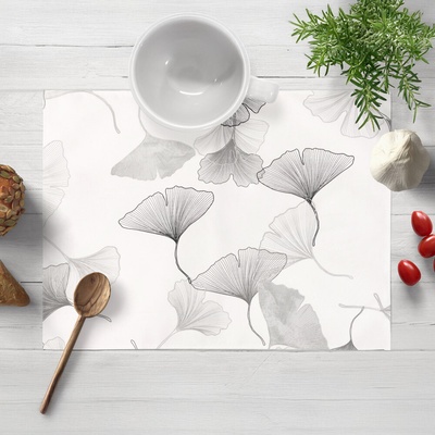 Biante Bavlnené prestieranie Sandra SA-512 Sivo-biele ginkgo listy na bielom 30x40 cm