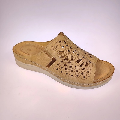 Comer HYZ111 čierne