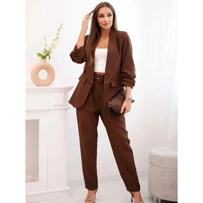 Elegantný kostým v hnedej 80172K