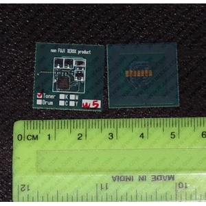 Compatible Ресет чип за тонера 30000к (106r01305-chip)