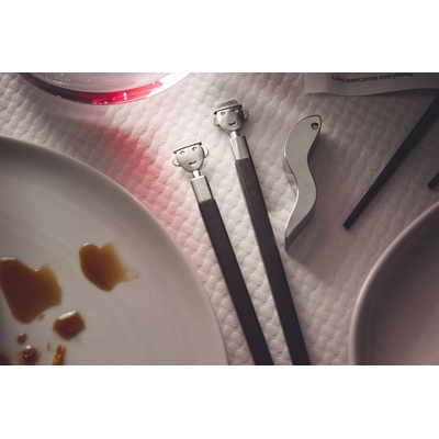 Alessi Luxusní dřevěné hůlky s odkladačem Alessandro -