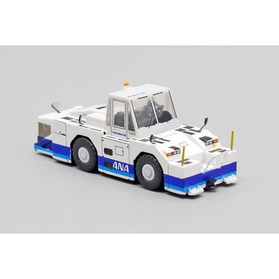 JC Wings Towing Tractor WT500EANA 1:200