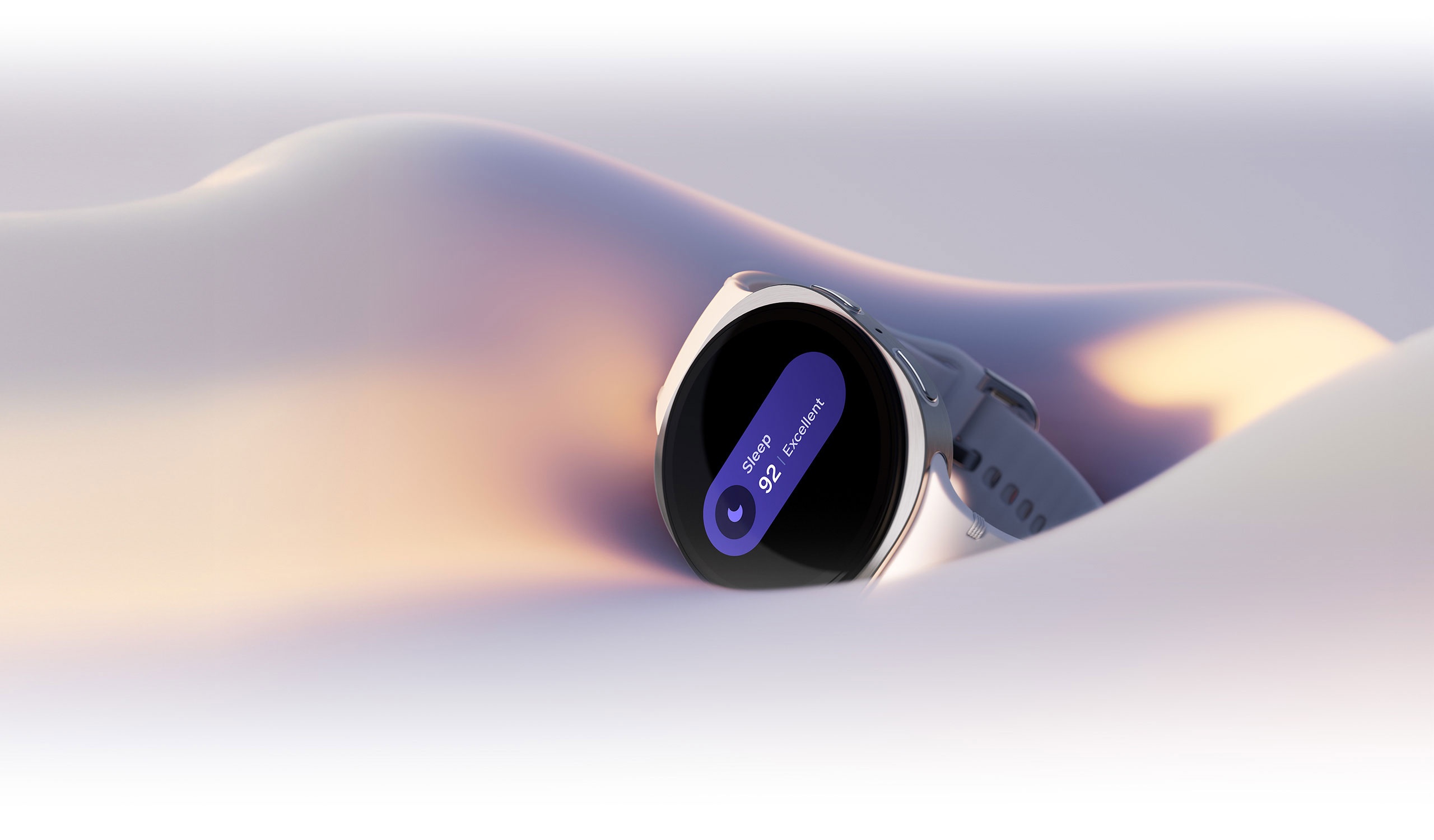 Samsung Galaxy Watch8 v striebornej farbe s bielym remienkom