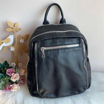 Image 1 of Дамска Черна Раница - Модел 9121