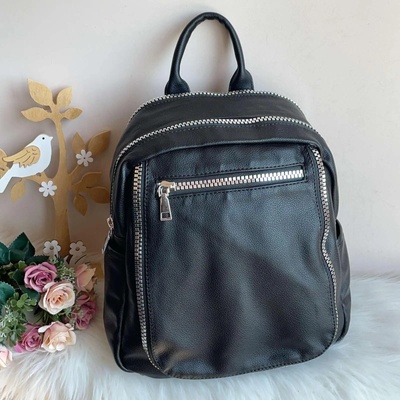 Дамска Черна Раница - Модел 9121