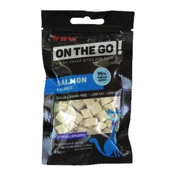 Pet Interest ON THE GO Cat Salmon Bites Хапки със сьомга 25gr