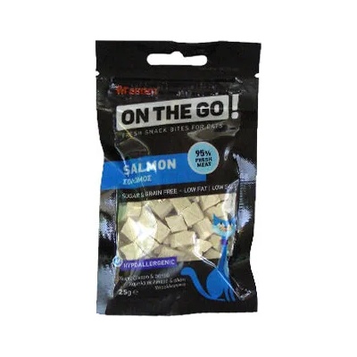 Pet Interest ON THE GO Cat Salmon Bites Хапки със сьомга 25gr