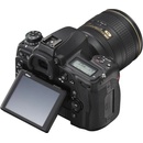 Цифрови фотоапарати Nikon D780 + 24-120mm (VBA560K001)