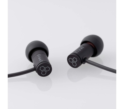 Final Audio VR500