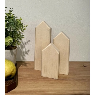 Dřevěný domeček 2. (6x4cm) Velikost: Výška: 24cm