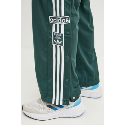 adidas Originals Спортен панталон adidas Originals Adibreak в зелено с апликация IY9928 (IY9928)