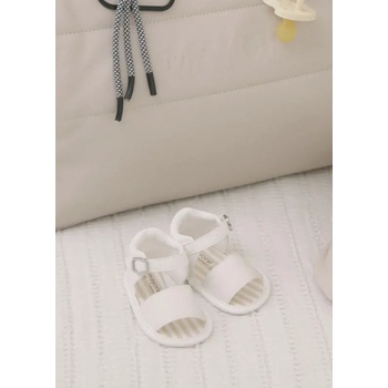 Mayoral Декоративни сандали за новородено момче Mayoral в бял цвят