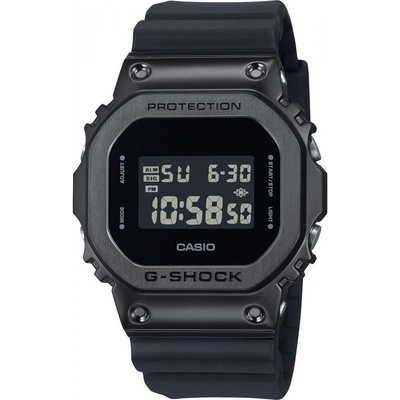 Casio GM-5600UB-1