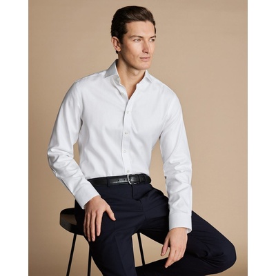 Charles Tyrwhitt Spread Collar Non-Iron Herringbone nežehlivá formální košile s otevřeným límcem klasické knoflíky slim fit white