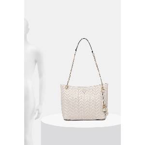 GUESS чанта дамска CHERYL (HWTQ97.20220) - answear - 195,56 лв