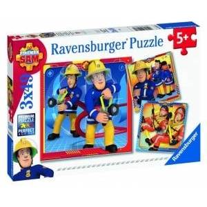 Ravensburger Puzzle 3x49 Strazak Alone to the rescue!