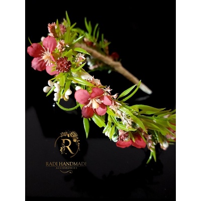 Radi handmade Стилна диадема с червени цветя (792)