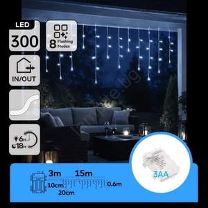 Aigostar - LED външна коледна гирлянда 300 LED / 8 функции 3 x AA 18 x 0, 6 m IP44 студено бяла (AI2392)
