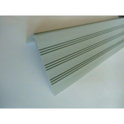 Fatra schodová hrana světle šedá H1891 2,5 m – Sleviste.cz