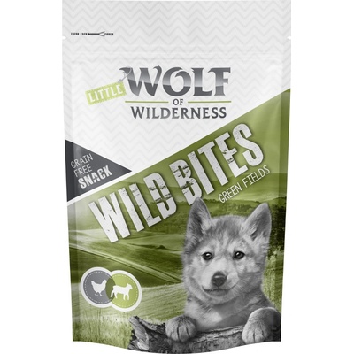 Little Wolf of Wilderness Snack Wild Bites Junior Green Fields Jahňacie & kuracie 180 g