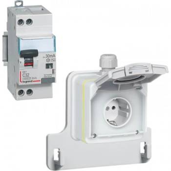 Image 1 of Legrand Контакт шуко 16A с ДТЗ Green'up Access IP66 IK08 за зареждане на електрически и хибридни автомобили до 3, 7kW - 090470 (090470)