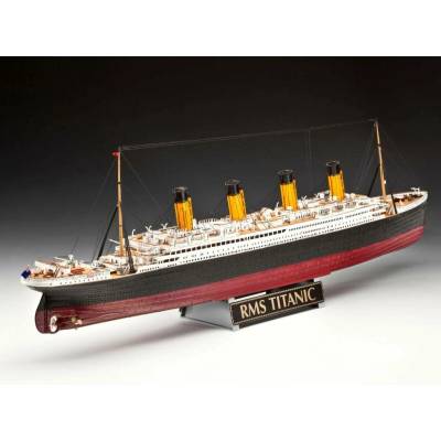 Revell 05715 Geschenkset model lodi stavebnice 1:400