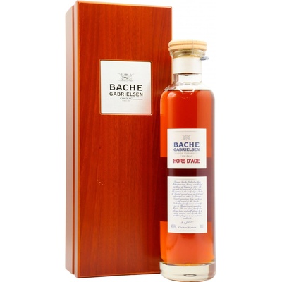 Bache Gabrielsen Cognac Hors d’ Age 40% 0,7 l (kazeta)