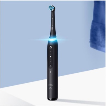 Image 1 of Oral-B iO Series 5 matt black