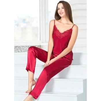 Image 1 of Сатенена пижама в червен цвят с дантела