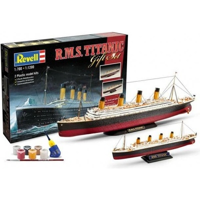 Revell Dárkový set R.M.S. Titanic 2 modely 1:700