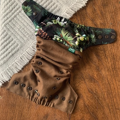 Woolberry Merino wool cover Newborn Pine