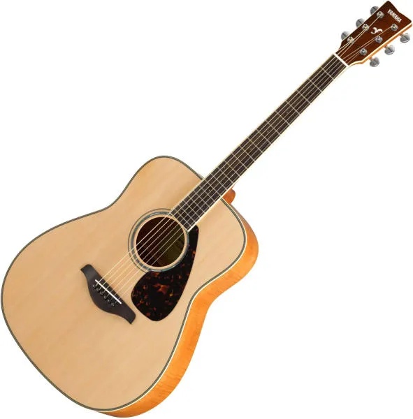 Yamaha FG840