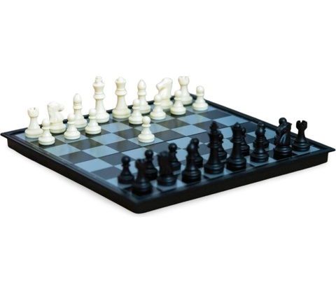 Magnetický backgammon, šach a dáma