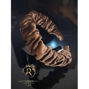 Radi handmade Ръчно изработена диадема Кафяво кадифе (1033)