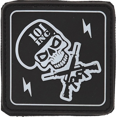 Gumová nášivka 101 Inc Skull Guns - čierna