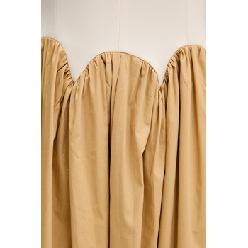 Never Fully Dressed Рокля Never Fully Dressed в бежово дълга разкроена NFDDR2182 (NFDDR2182)