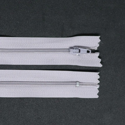 Spirálový zip, šíře 3 mm, délka 45 cm, šedo-fialová