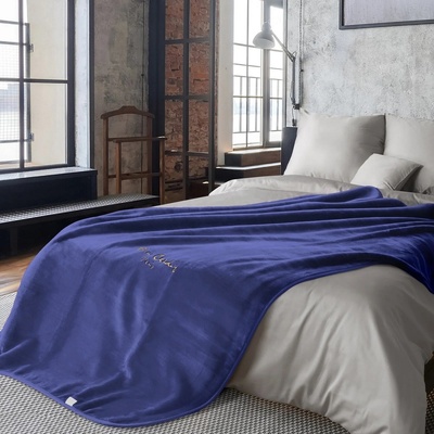 Pierre Cardin Španielska tmavomodrá Španielska deka Polyester deka 160x220