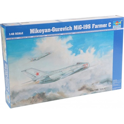 Trumpeter Mig-19 S Farmer C 1:48