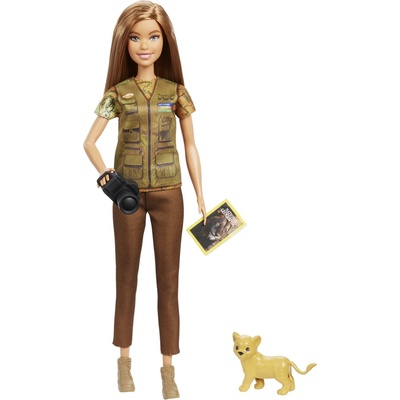 Barbie National Geographic Photojournalist