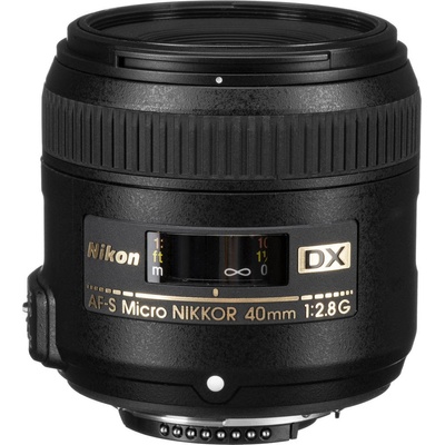 Nikon AF-S 40mm f/2.8G DX Micro