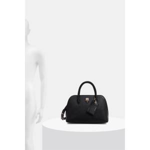 GUESS чанта crossbody дамска от имитация на кожа PATSIE (HWZG99.19060) - answear - 160,36 лв