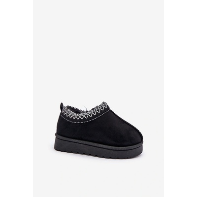 Children's ankle snow boots on a platform insulated with fur black Vilabria čierna