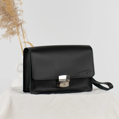 Ammyla Kožená brašna Fergus matná čierna crossbody