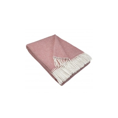 Interblanket 100% Вълнено Одеяло: Нежен Дизайн „Рибена Кост В Цвят Розов Руж
